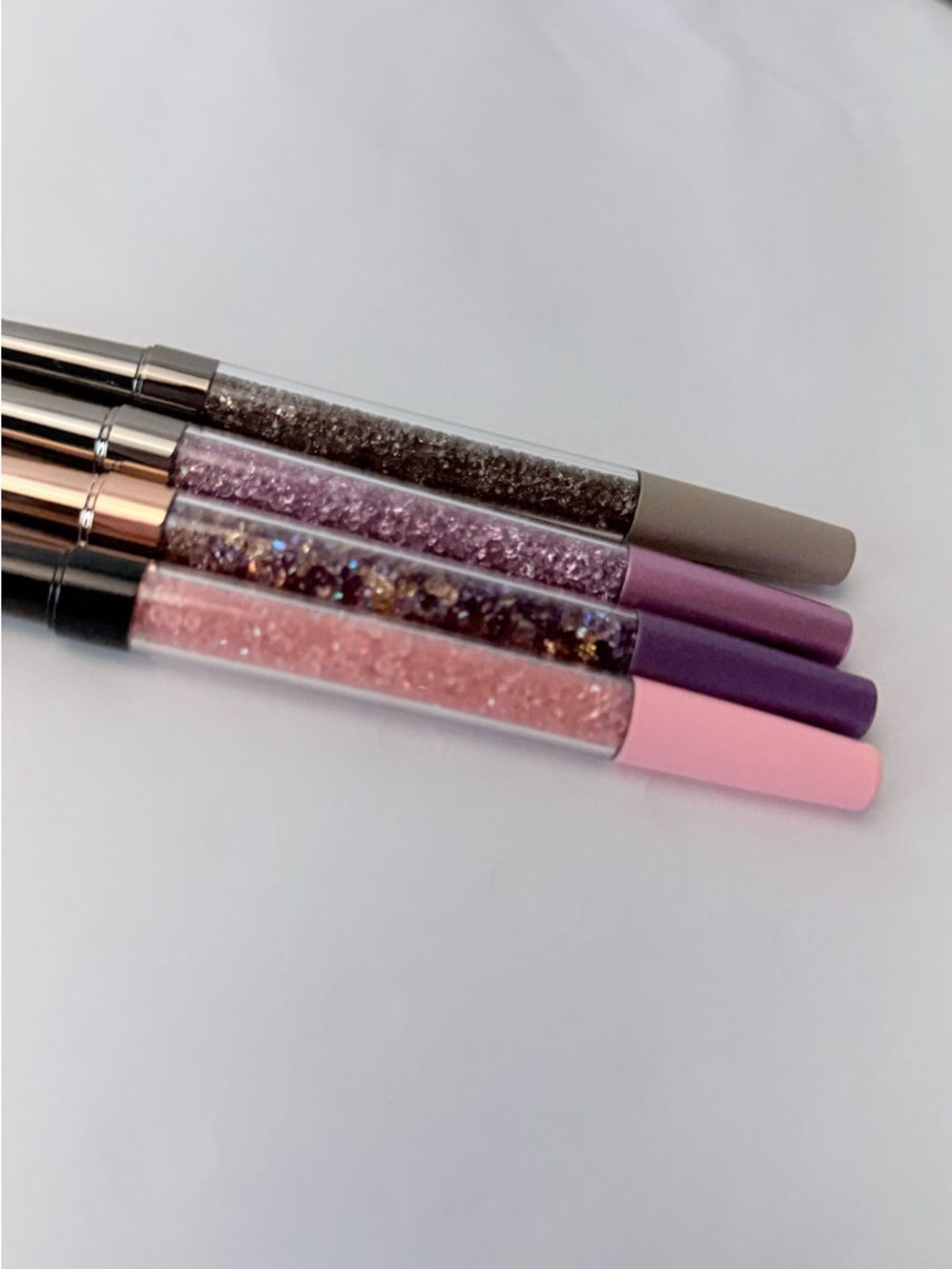 NEW VillaBeautiful (4) pen lot and (2)ink refills - Picture 3 of 7